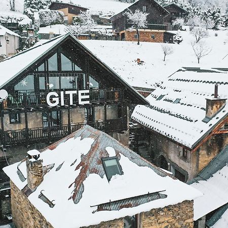 Gite L'Aurienchon Auris Bagian luar foto