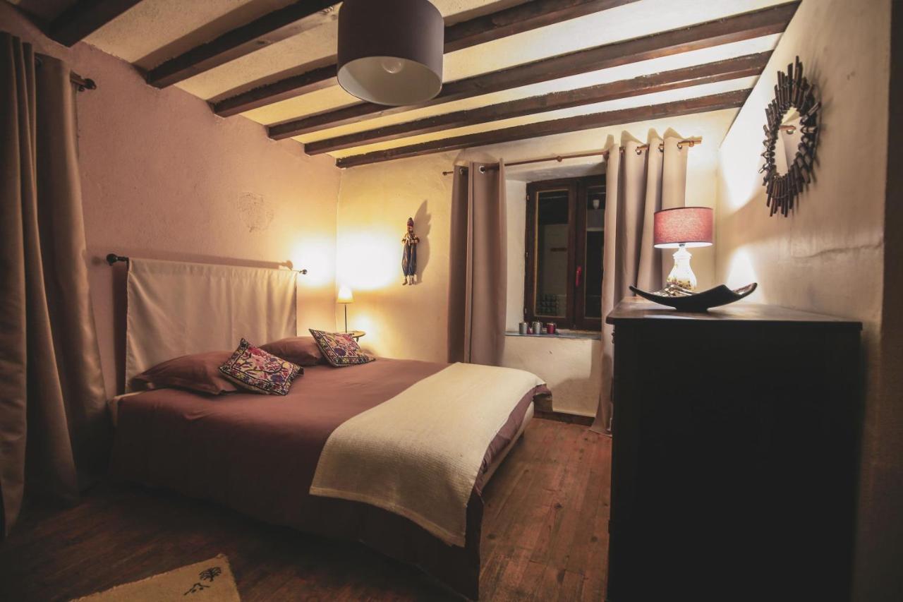 Gite L'Aurienchon Auris Bagian luar foto